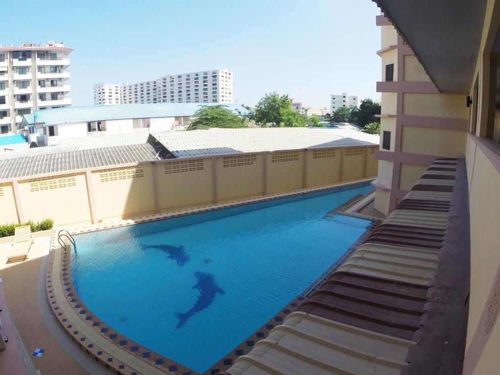 Oyo 523 Aa Pattaya Ville Eksteriør billede